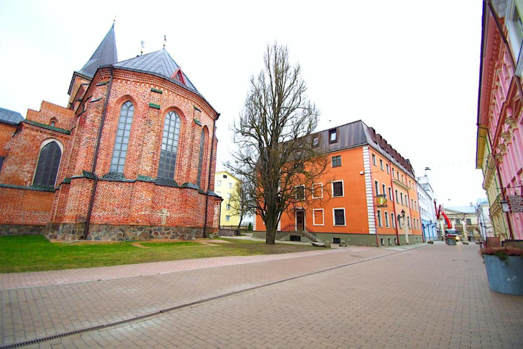 Panda House - Luxury In Old Town Appartement Tartu Buitenkant foto
